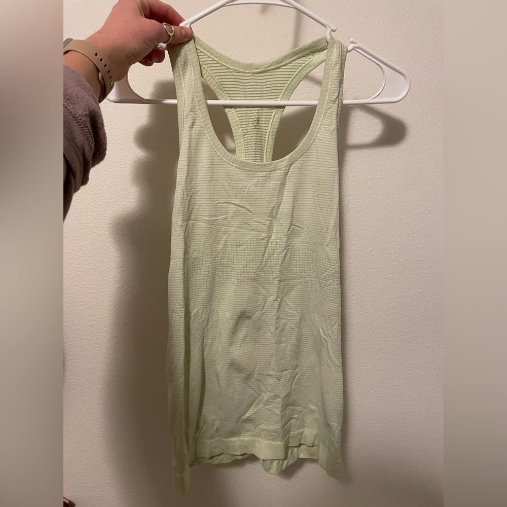 Lululemon swift tank